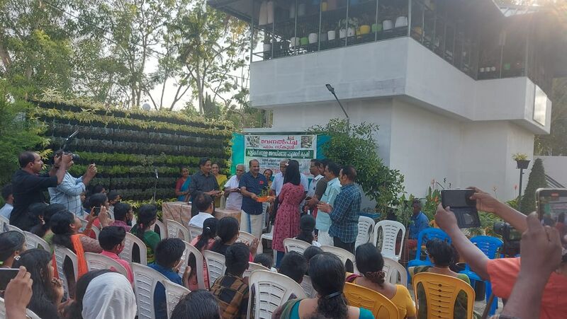 പ്രമാണം:34006 ghsskalavoor venalpacha 16.jpg