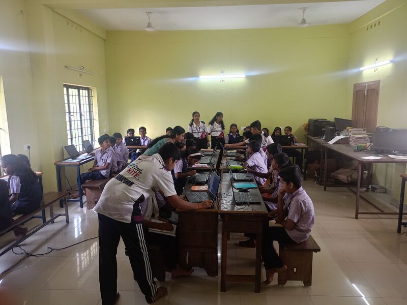 പ്രമാണം:36065 scratch training1.jpg