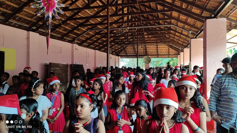 പ്രമാണം:39055 xmas (7).jpeg