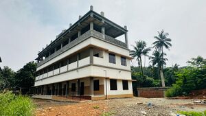 48333 lp building.jpg