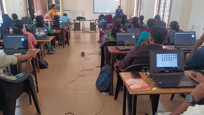 പ്രമാണം:Drcmlp tb 9 10.jpg