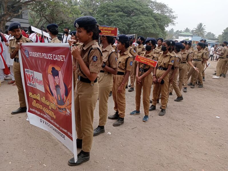 പ്രമാണം:Nov 1 2.jpg