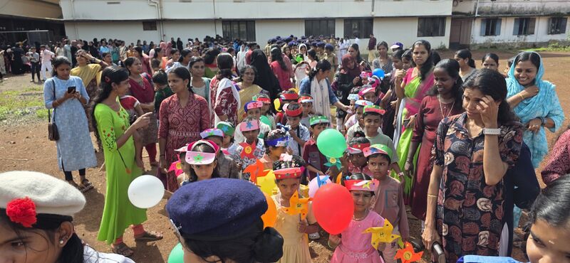 പ്രമാണം:12024-praveshanothsavam2.jpg