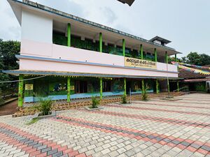 13835 School yard 1.jpg