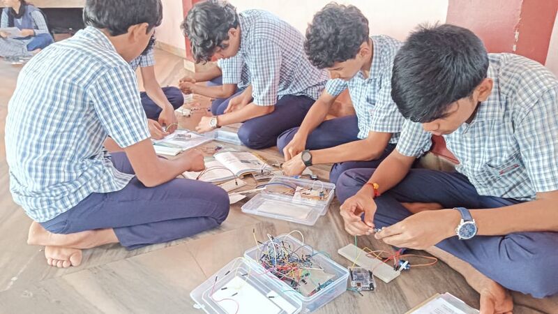 പ്രമാണം:14243 Robotics 2026 03.jpeg