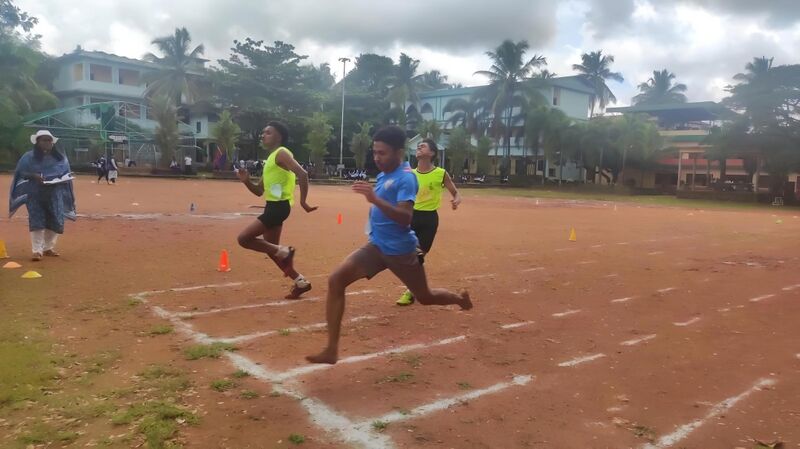 പ്രമാണം:18103 sports 1.jpg