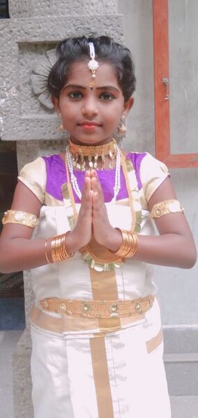 പ്രമാണം:29359 malayalimanka 23.jpeg