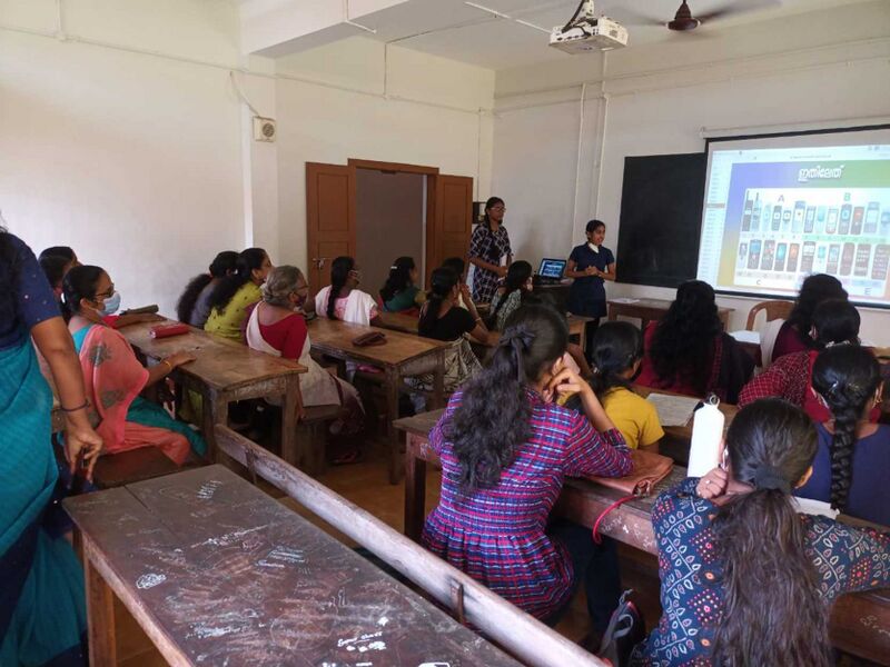 പ്രമാണം:37049-PTA-LK-CSS-1 - balikamatom thiruvalla.jpg