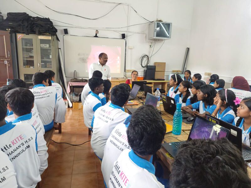 പ്രമാണം:37053- Preliminary Camp 2025-28 Batch(6).jpg