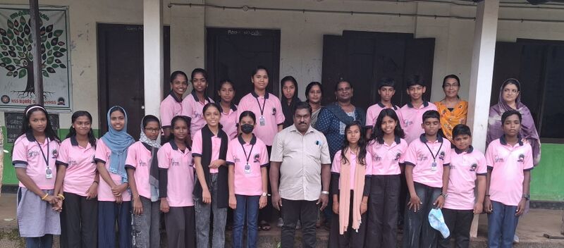 പ്രമാണം:41095-lk camp-25-7.jpg