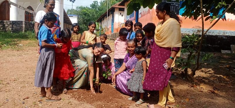 പ്രമാണം:42433 SCHOOLPIC.jpg