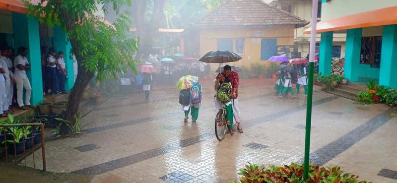 പ്രമാണം:44050 19 55.jpg