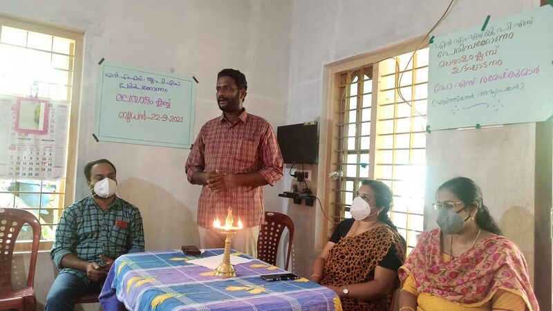 പ്രമാണം:44557 Malayalam Club 3.jpg