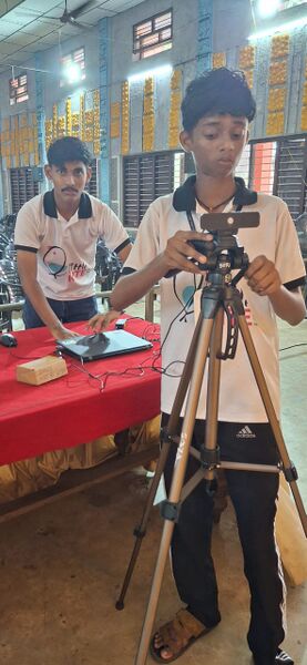 പ്രമാണം:Alpha Beats-video documentation.jpg