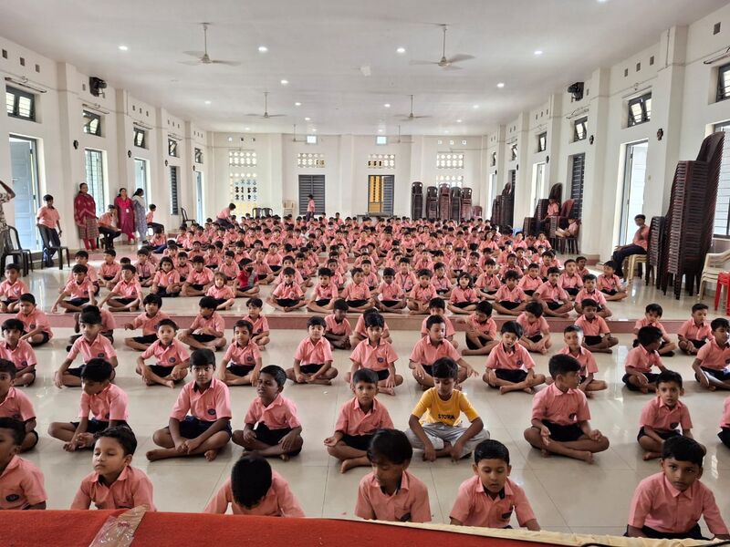 പ്രമാണം:Zumba Class.jpeg