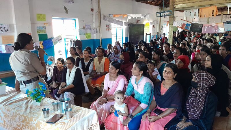 പ്രമാണം:11466 213.jpg