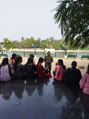 16064 HS Training English Tour 2.jpg