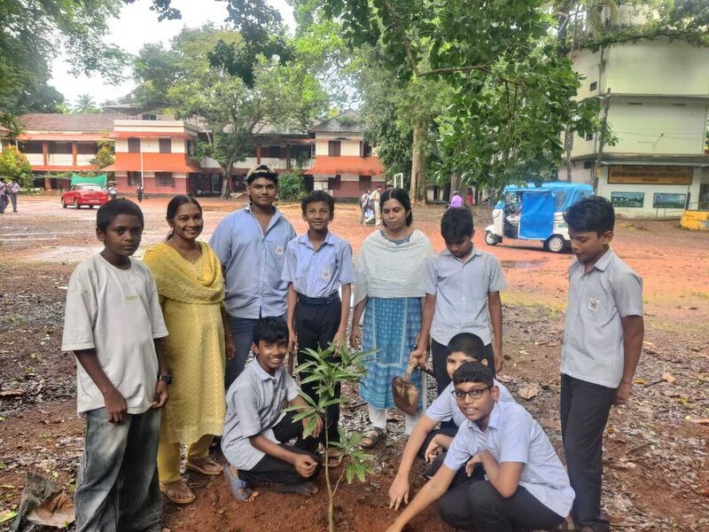 പ്രമാണം:17030 ecoclub 1.jpeg