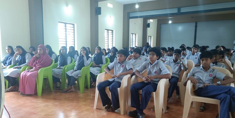 പ്രമാണം:18103 forestry25-26.jpg