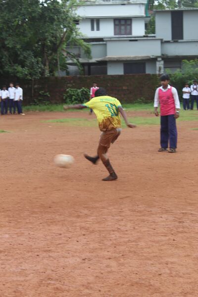 പ്രമാണം:19008-MLP-GOAL2026-Bestkick-3.jpg