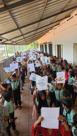 19817 paristhididinam 25-26 2.jpg