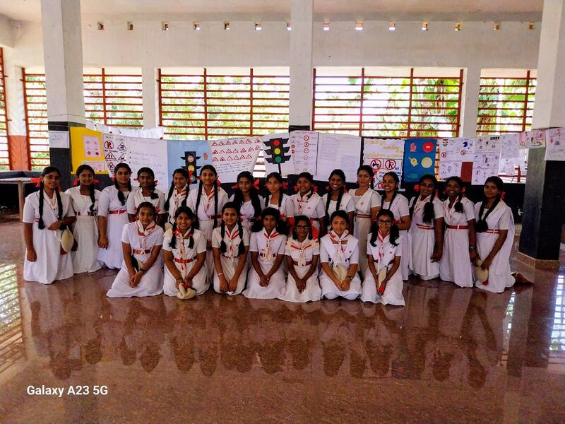 പ്രമാണം:22076 JRC traffic2.jpg