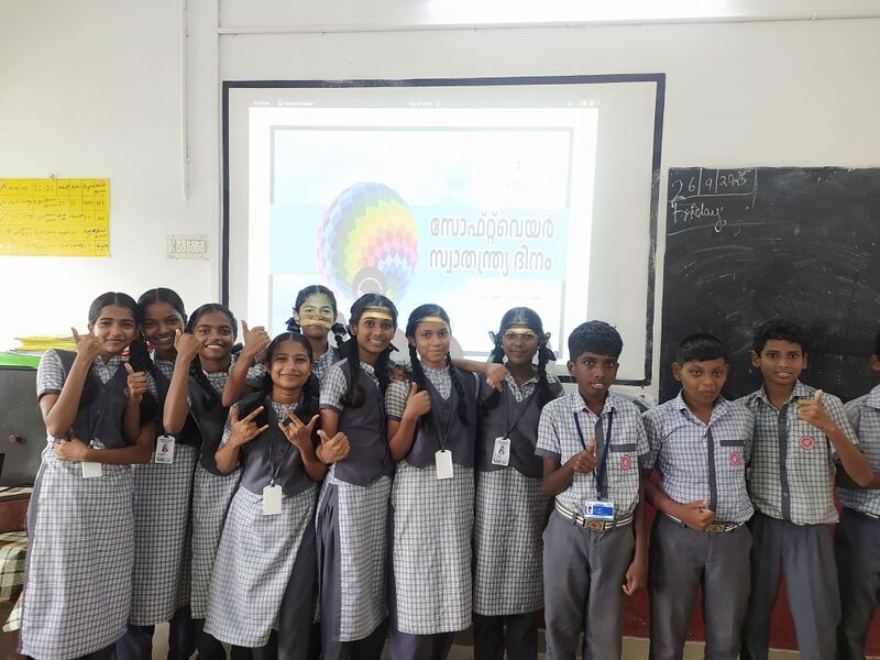 പ്രമാണം:26076-freedom fest 4.jpg