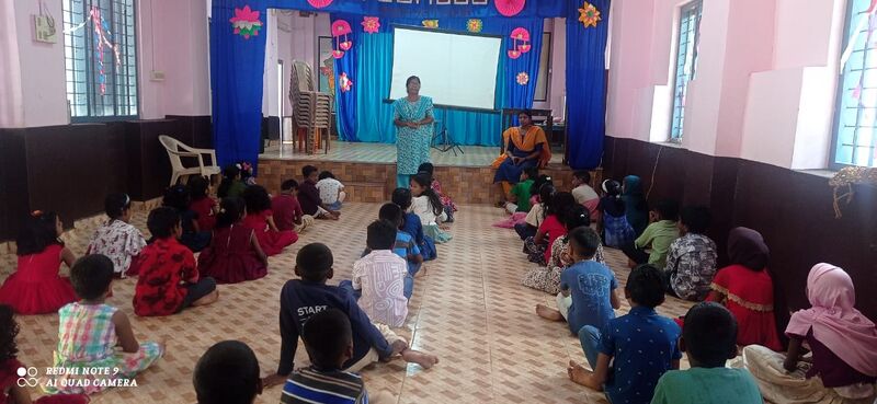 പ്രമാണം:29228 ree5.jpg