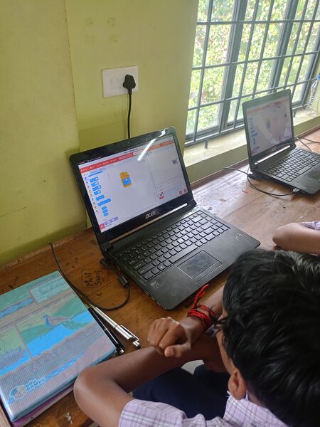 പ്രമാണം:36065 scratch training4.jpg