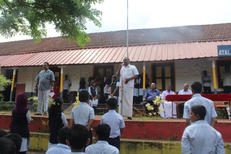 പ്രമാണം:39006 2222 01.JPG