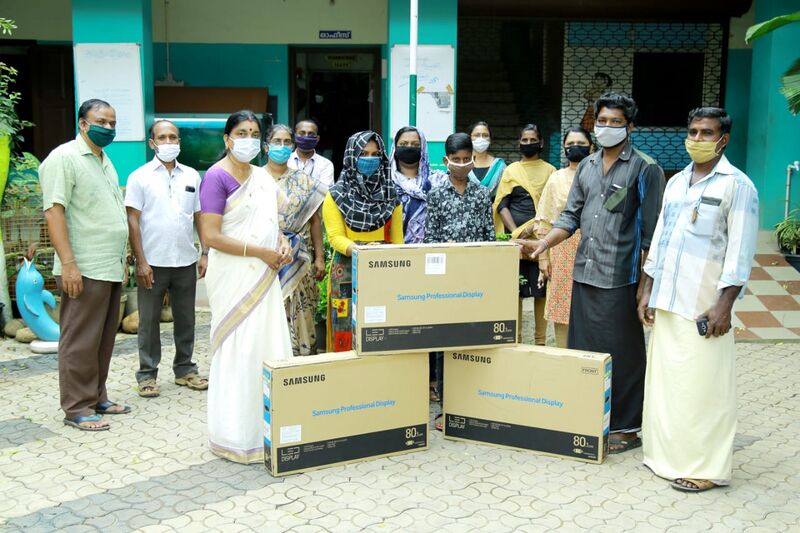 പ്രമാണം:44050 22 14 i22.jpeg