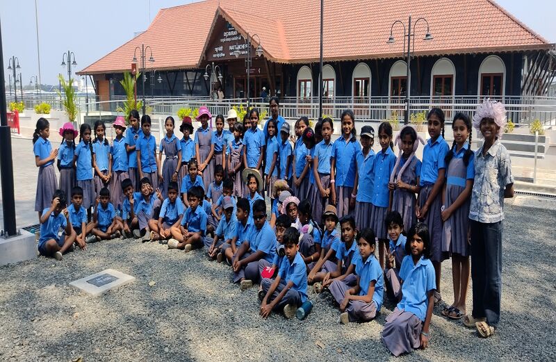 പ്രമാണം:21302-1study tour2026.jpg