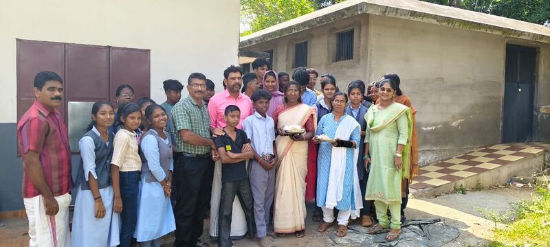 പ്രമാണം:23062 2.jpg