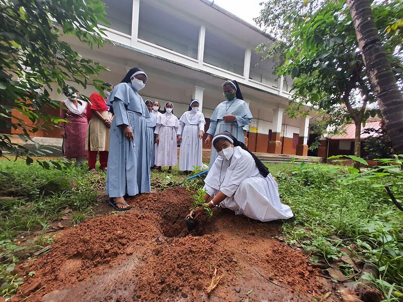 പ്രമാണം:25024 enday (2).jpg