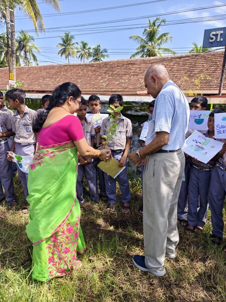 പ്രമാണം:26004 june5 1.jpeg