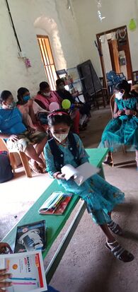 വലത് ലഘുചിത്രം