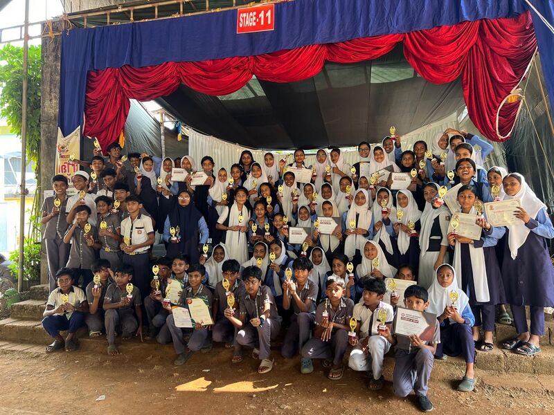 പ്രമാണം:47483 kalolthsavam.JPG