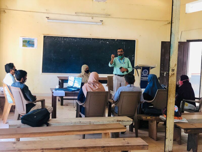 പ്രമാണം:11021 SRG Meeting.jpg