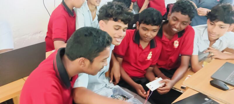 പ്രമാണം:25062 fsd.jpg