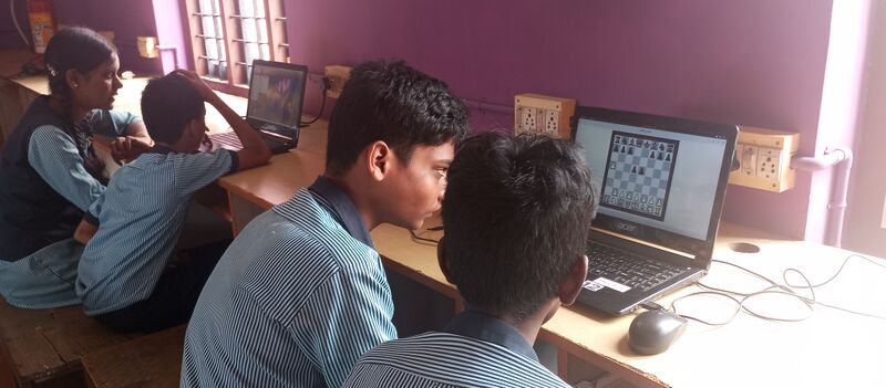 പ്രമാണം:35013 special1 25.jpg