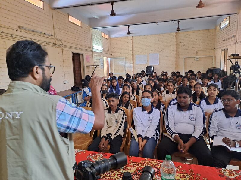 പ്രമാണം:36035 camera1.JPG