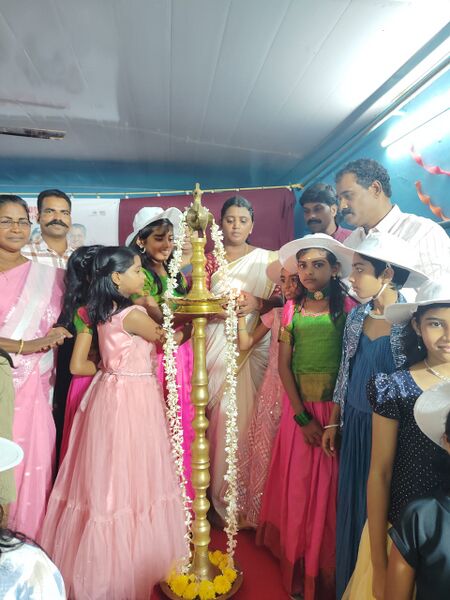 പ്രമാണം:44042 pr4.jpg