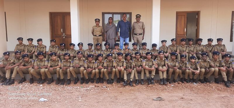 പ്രമാണം:48001 136.jpeg