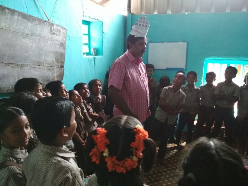 പ്രമാണം:ENGLISH HELLO.jpg