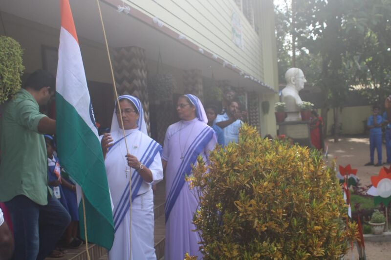 പ്രമാണം:Independence day15th 35052 22 (1).jpeg