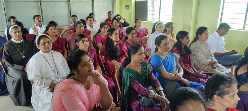 പ്രമാണം:15051 ruby kudumba sangama.jpg