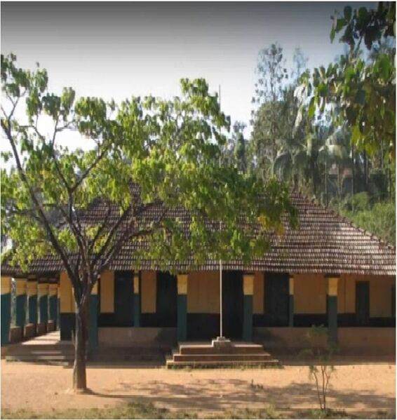 പ്രമാണം:15462-old building 2.jpg