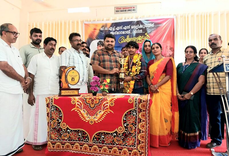 പ്രമാണം:18028 10.jpg