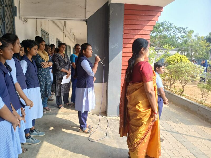 പ്രമാണം:21060 englishassembly1.jpg