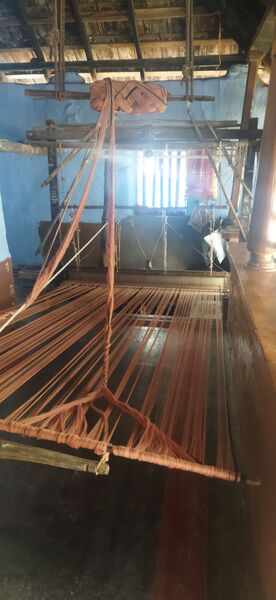 പ്രമാണം:21909 neyth thari.jpg